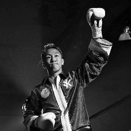 Boxeador japonês Shigetoshi Kotari morre uma semana após sofrer lesão cerebral em luta de título - Imagem do artigo original