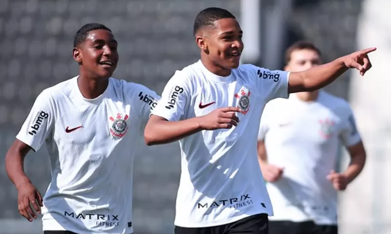 Corinthians goleia Manthiqueira e segue com 100% no Paulista Sub-15 - Imagem do artigo original