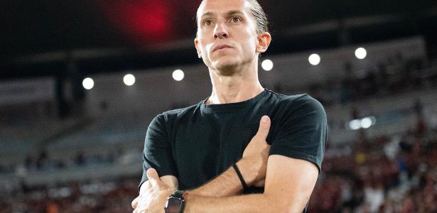Filipe Luís compara pressões sobre o Flamengo a desconfiança em pessoa saudável - Imagem do artigo original