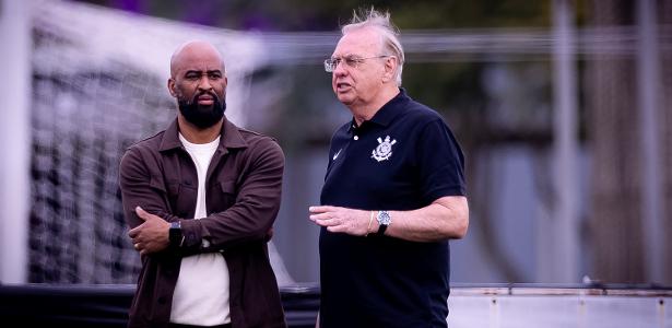 Corinthians envia propostas a quatro atletas e aguarda liberação da Fifa para inscrevê-los - Imagem do artigo original