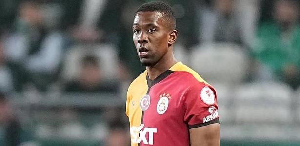 Vasco acerta empréstimo de um ano do zagueiro colombiano Carlos Cuesta - Imagem do artigo original