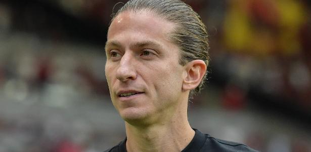 Filipe Luís lamenta empate do Fla com Grêmio e critica arbitragem por “critério zero” - Imagem do artigo original