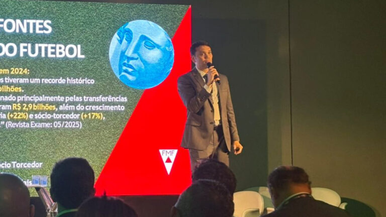 Presidente da FMF aponta obstáculos ao futebol feminino em Minas e espera avanço com Copa de 2027