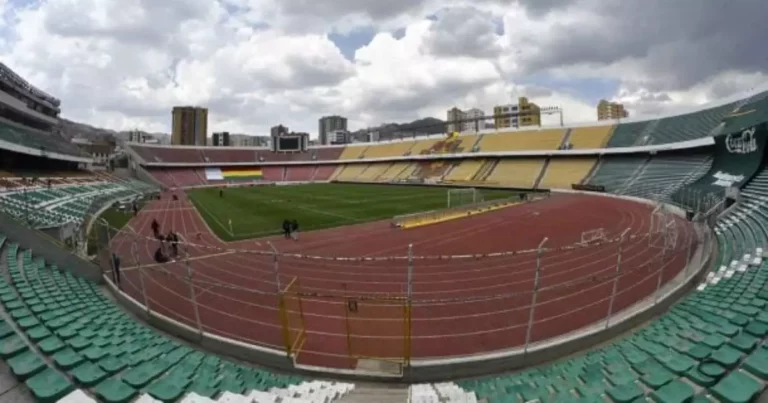 Federação Boliviana aplica seis jogos sem público e multa ao The Strongest após rojão atingir atleta