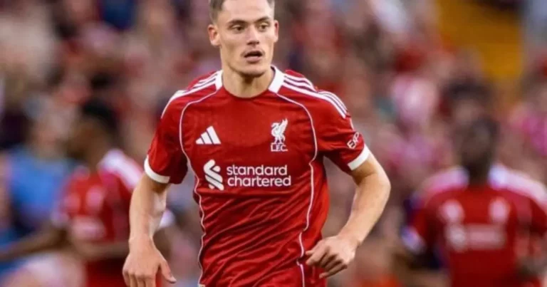 Florian Wirtz é escolhido o melhor jogador da Alemanha na temporada 2024/25