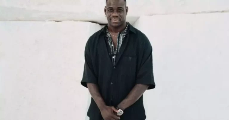 Balotelli diz que poderia ter rendido mais na carreira e critica estilo atual do futebol