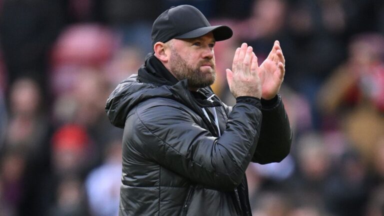 Rooney afirma que críticas de Brady à sua ética de trabalho foram “injustas”