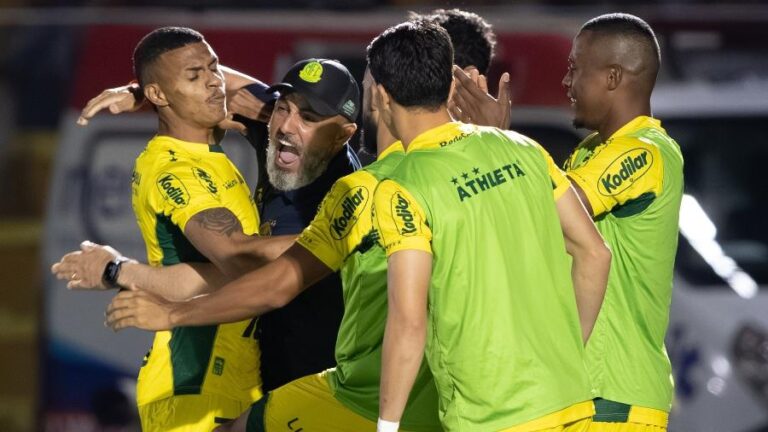 Cruzeiro abre marcador, leva empate do Mirassol e segura pressão no interior paulista