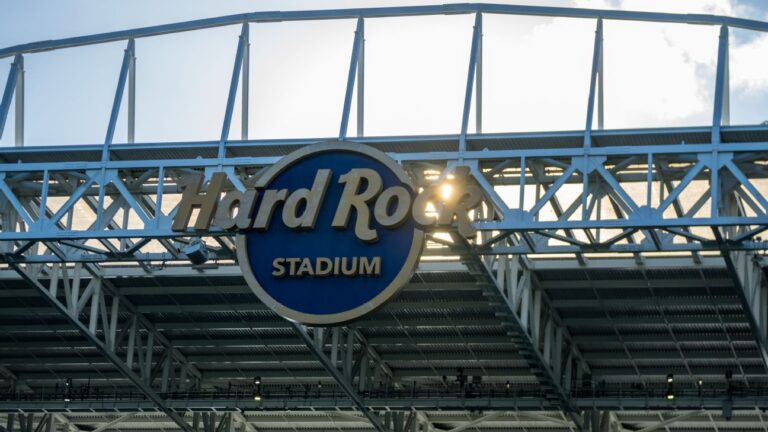 Jogadores da LaLiga rejeitam disputa de Barça x Villarreal em Miami