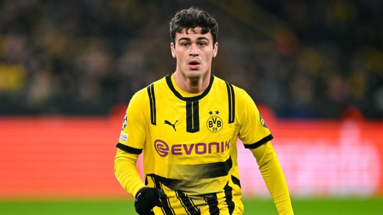 Gio Reyna troca Borussia Dortmund pelo Borussia Mönchengladbach e assina até 2028