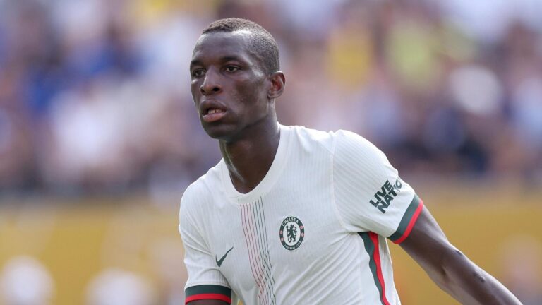 Chelsea cancela empréstimo de Nicolas Jackson ao Bayern de Munique após lesão de Delap
