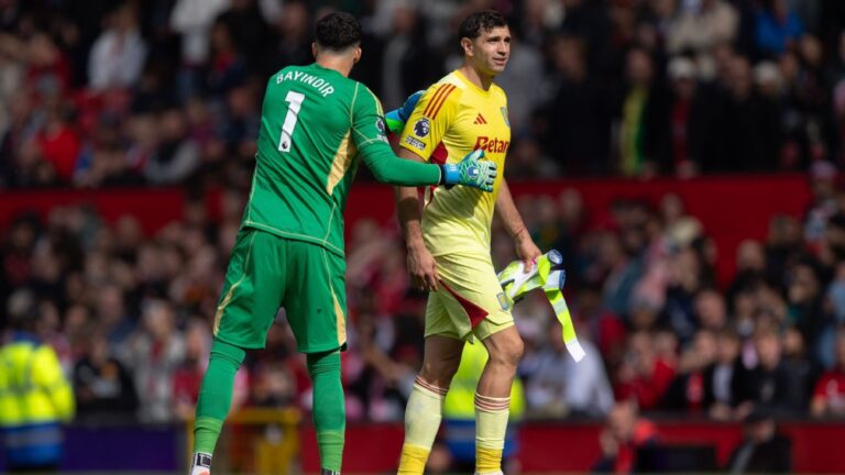 Manchester United avalia contratação de Emi Martínez enquanto Aston Villa sonha com Jadon Sancho