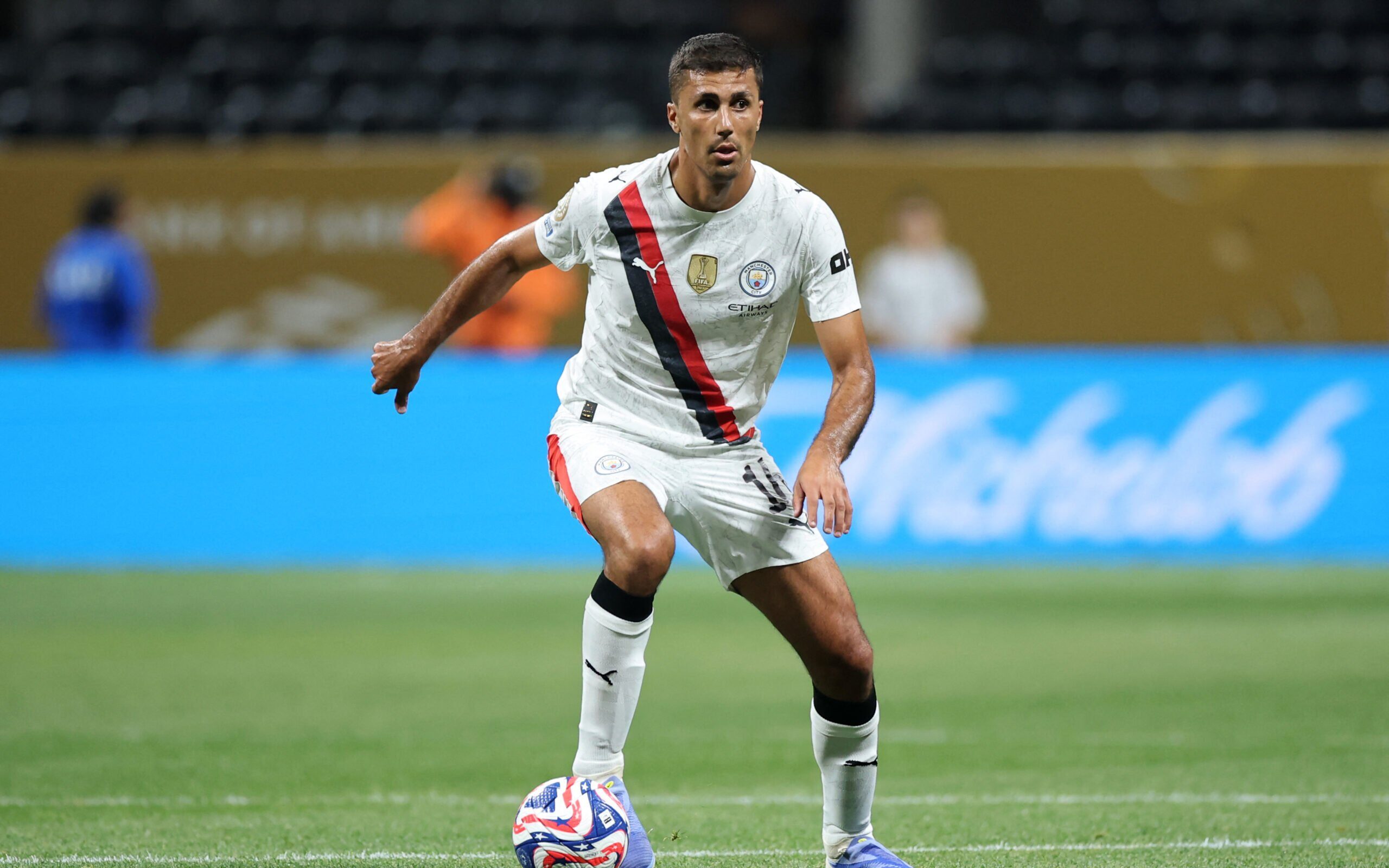 Rodri minimiza responsabilidade individual na má fase do Manchester City: “Eu não sou o Messi” - Imagem do artigo original