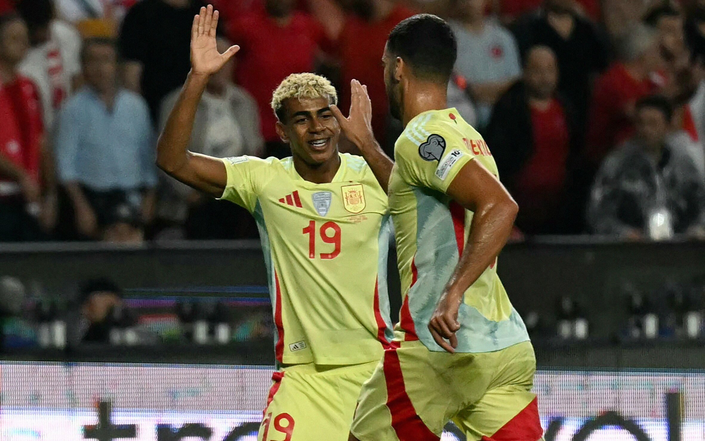 Espanha goleia Turquia por 6 a 0 nas Eliminatórias; Merino anota hat-trick - Imagem do artigo original