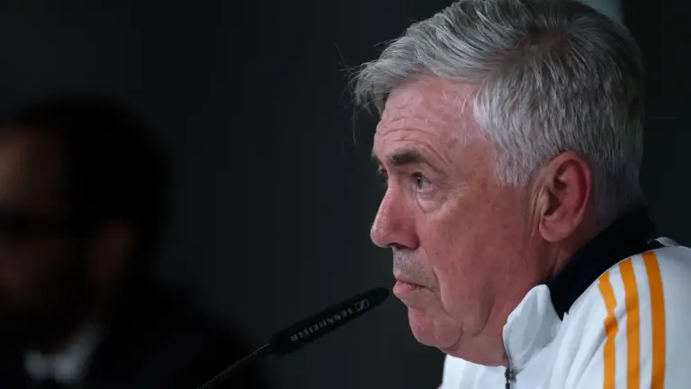 Ídolo do Real Madrid afirma que mudança envolvendo Carlo Ancelotti é “necessária”