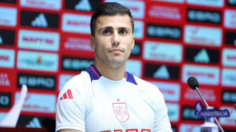 Rodri diz que Bola de Ouro não compensa tempo afastado por lesão