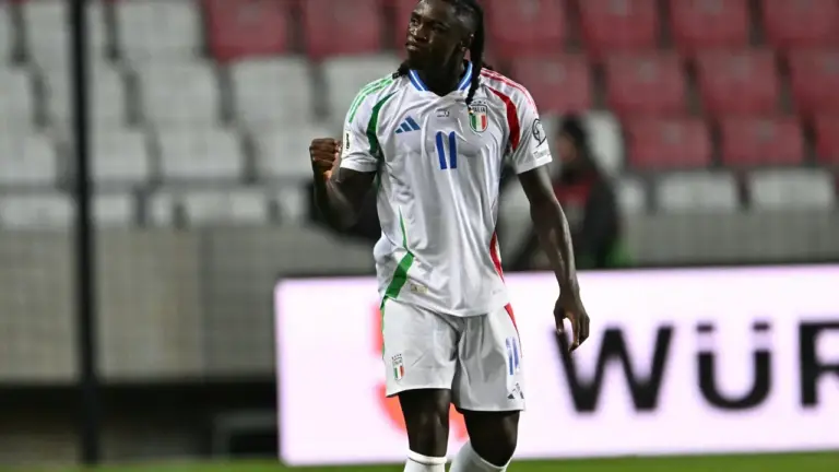 Itália vira sobre Israel e se aproxima da vaga na Copa do Mundo