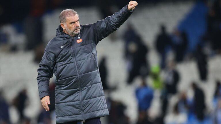 Nottingham Forest oficializa Ange Postecoglou como técnico até 2027 após saída de Nuno Espírito Santo