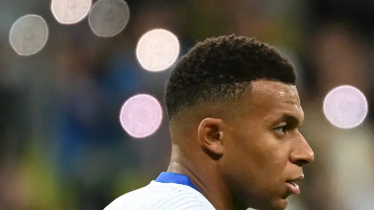 Não é o Liverpool: Mbappé aponta favorito ao título da Premier League