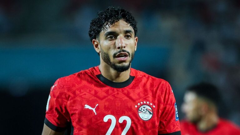 Lesão no joelho preocupa Manchester City antes do clássico contra o United