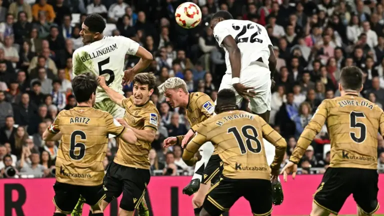 Jogador do Real Madrid agradece apoio após sofrer lesão grave