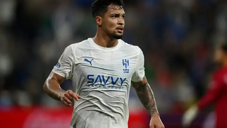 Atacante Marcos Leonardo define próximos passos da carreira e encerra especulações