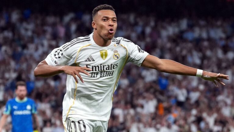 Mbappé chega a 50 gols pelo Real Madrid em 64 jogos, mas nove atletas atingiram marca mais rápido