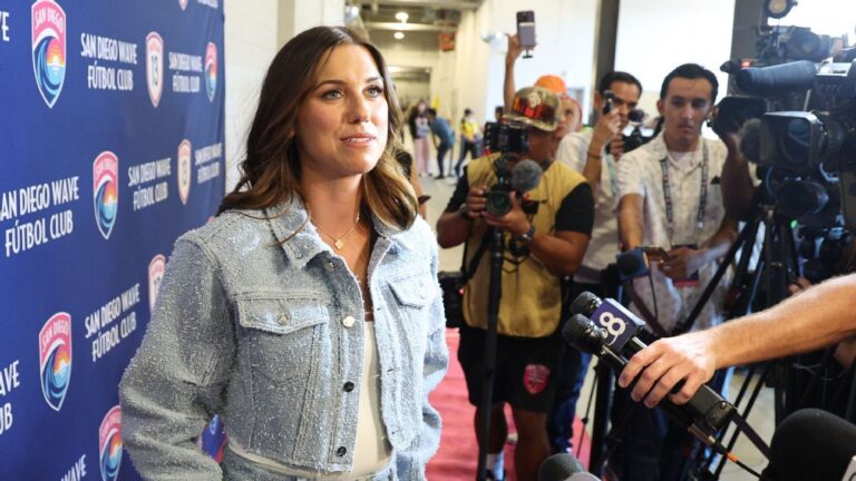 Após aposentadoria, Alex Morgan mira sucesso nos negócios e amplia investimentos no esporte feminino