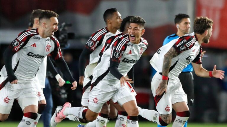 Flamengo e LDU garantem vaga nas semifinais da Libertadores