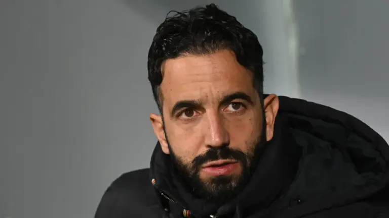 Ídolo do Manchester United critica Rúben Amorim