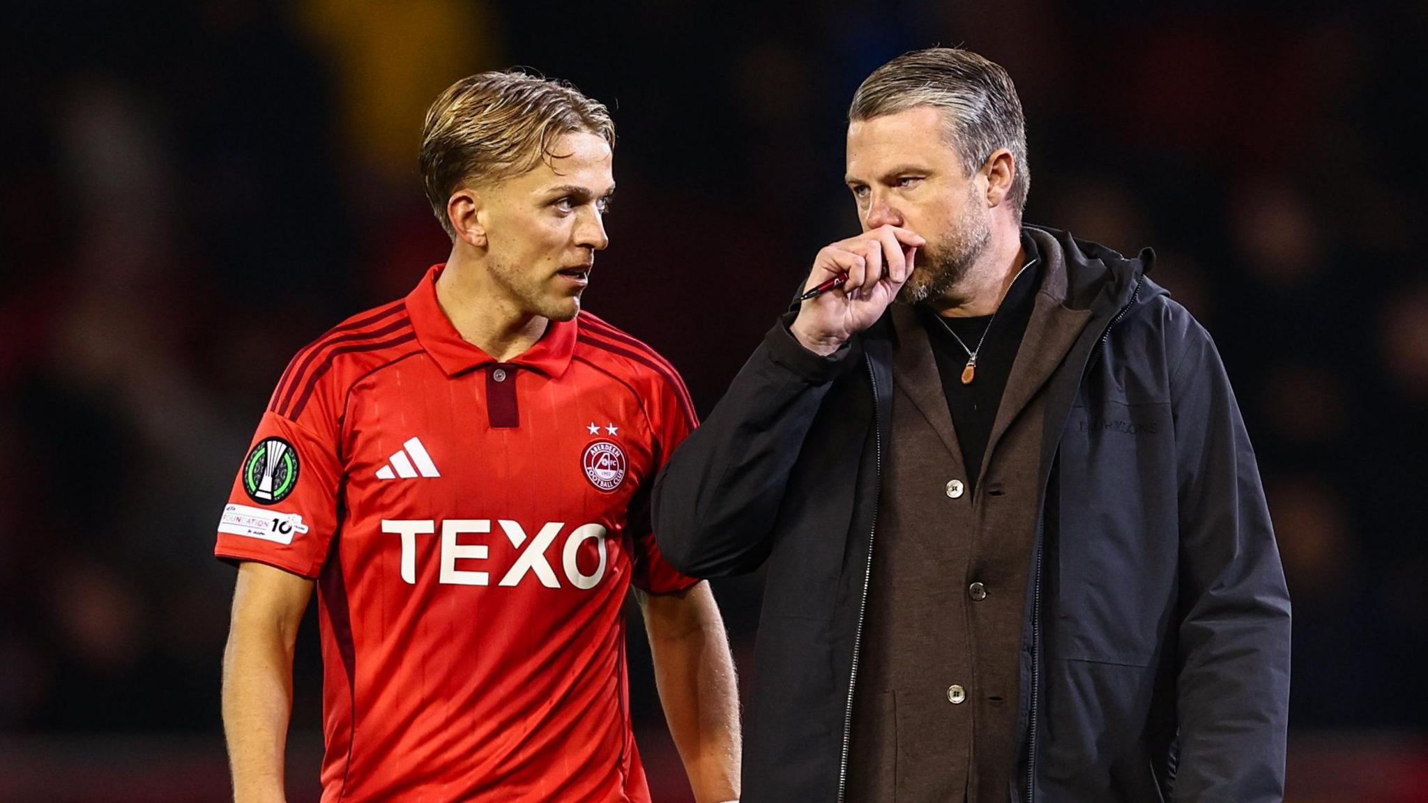 Reforços brilham, mas Aberdeen perde para o Shakhtar e segue em busca de reação - Imagem do artigo original