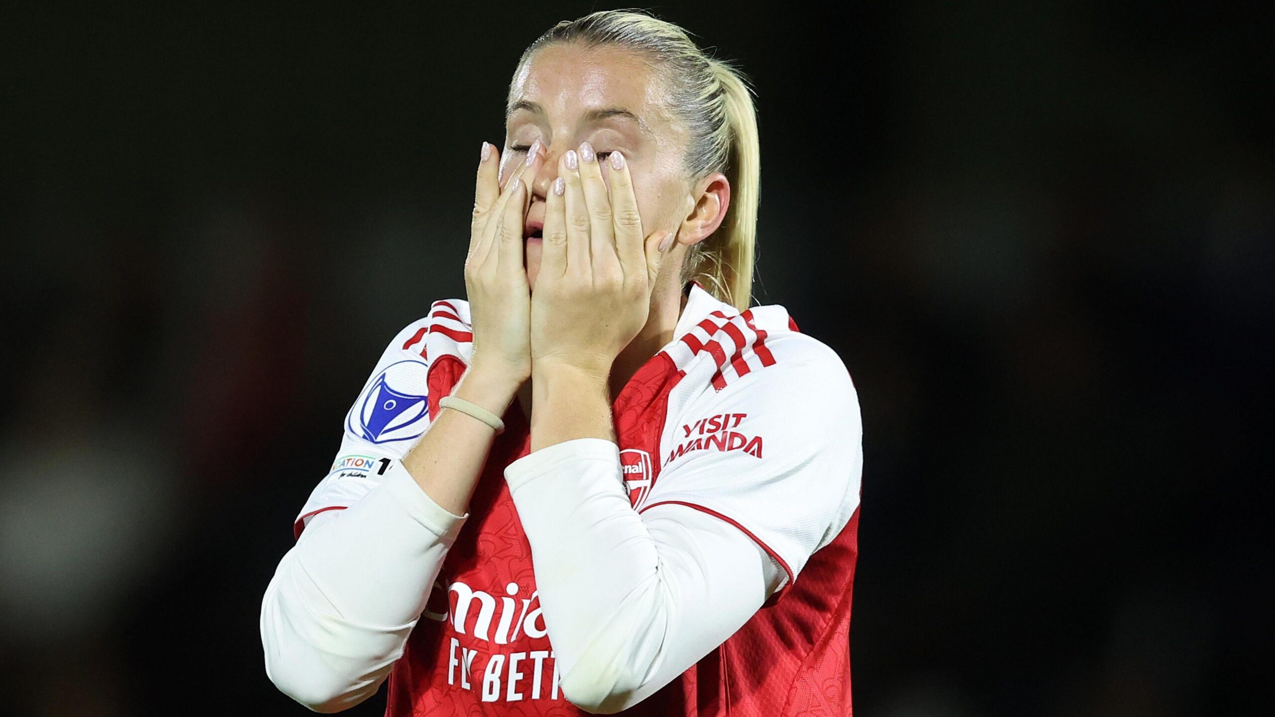 Arsenal perde para Lyon e amplia série sem vitórias na Champions League feminina - Imagem do artigo original