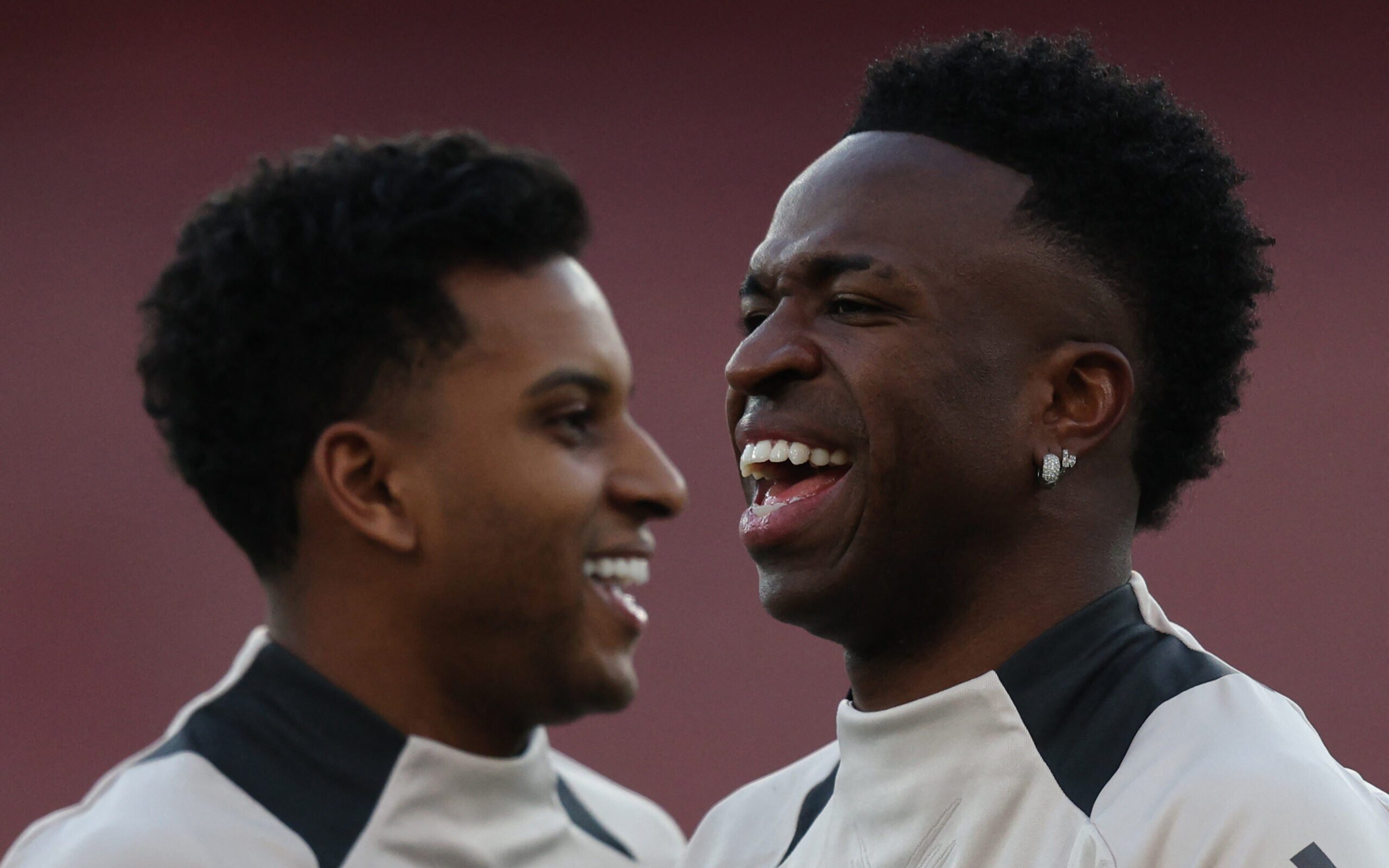 Vini Jr ou Rodrygo? Jornal espanhol escolhe titular ideal do Real Madrid - Imagem do artigo original