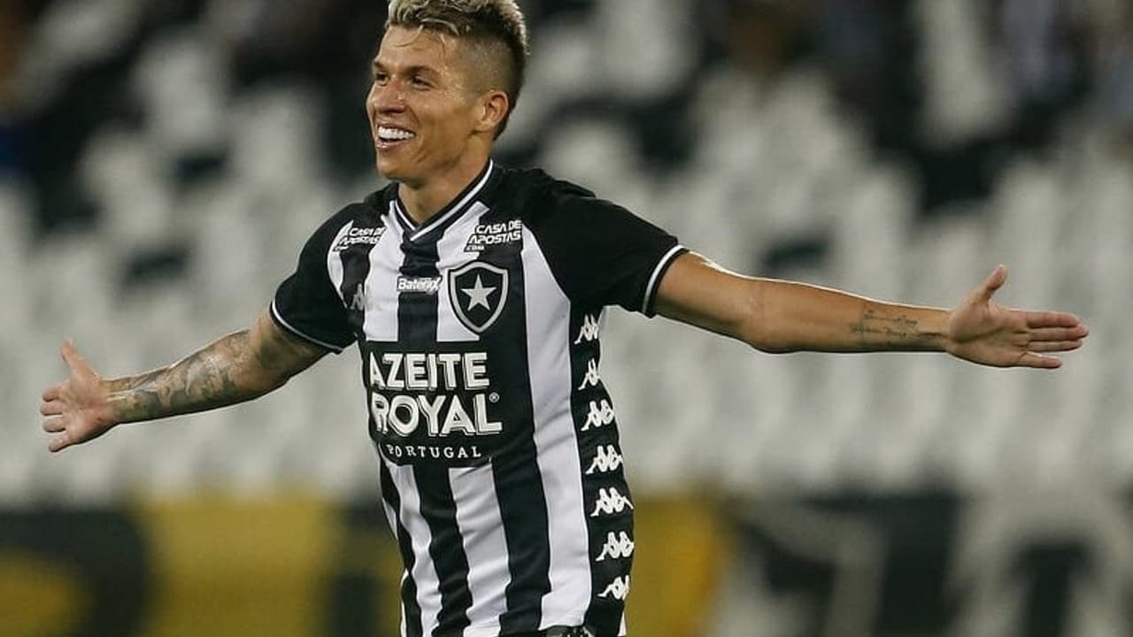 Bruno Nazário, ex-Vasco e Botafogo, lidera ranking de assistências na China em 2025 - Imagem do artigo original