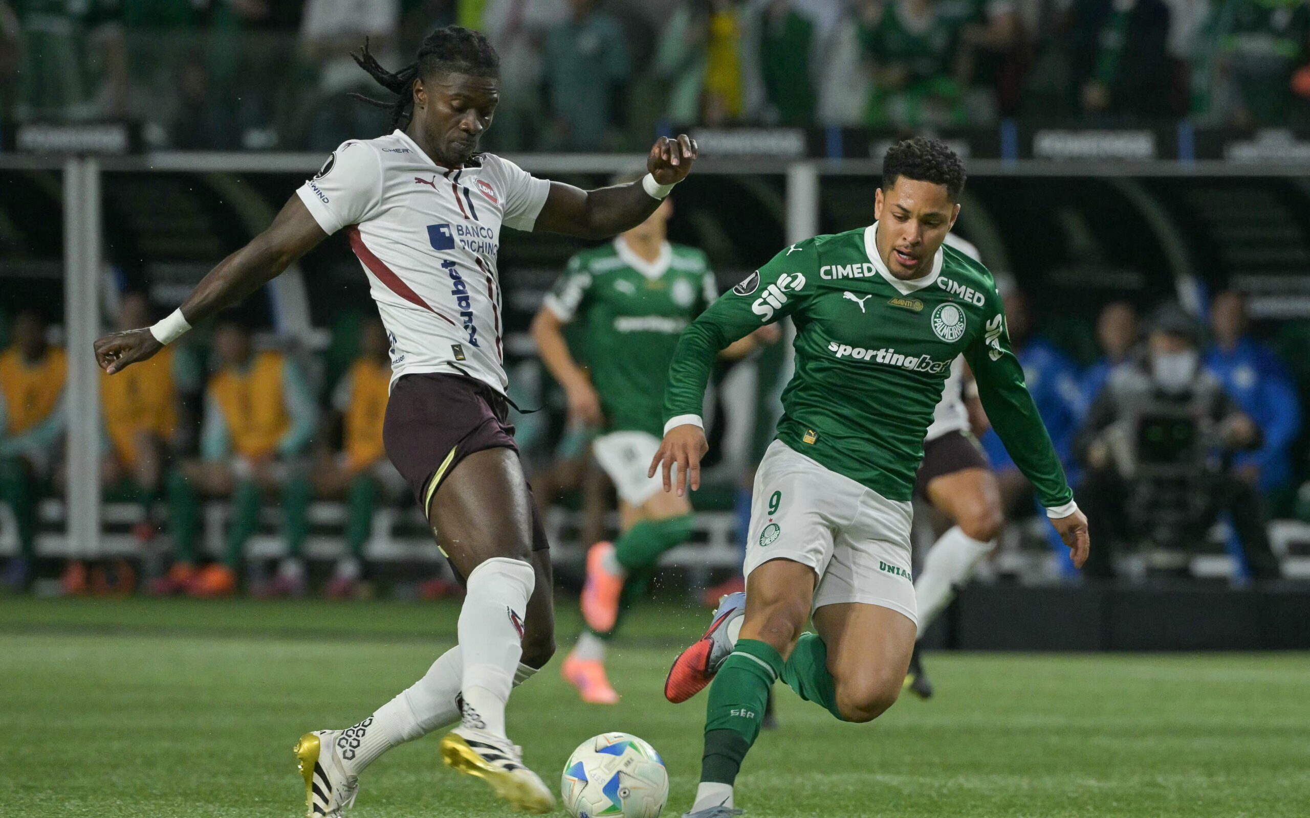 Jornal equatoriano critica decisão de árbitro em Palmeiras x LDU - Imagem do artigo original