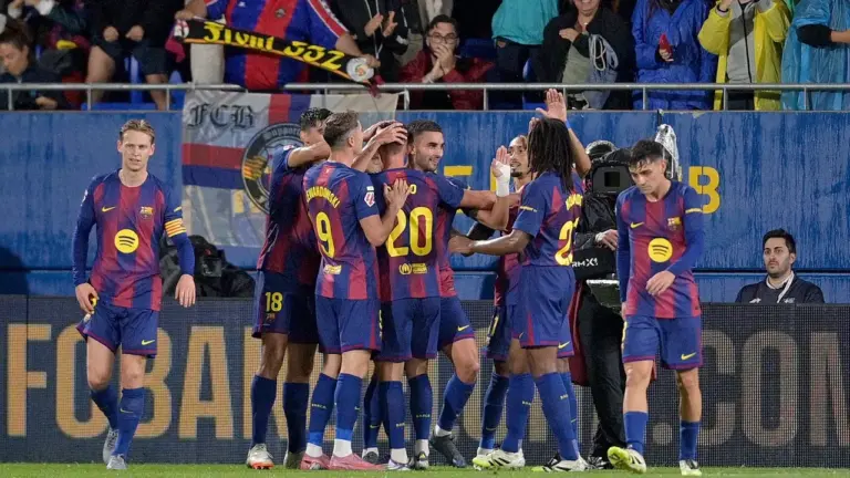 PSG observa zagueiro do Barcelona para reforçar defesa na próxima temporada