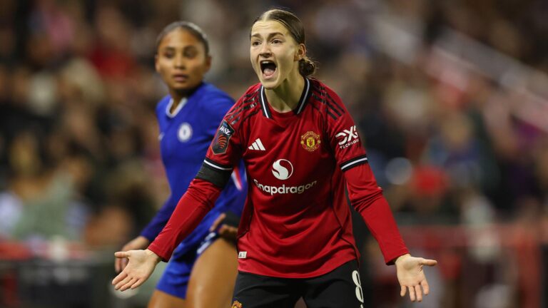 United segura Chelsea, acaba com 100% de aproveitamento das líderes e lamenta empate na WSL