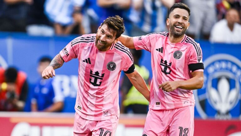 Messi, Neymar e Suárez prestam homenagem a Jordi Alba, que anuncia aposentadoria ao fim da temporada 2025