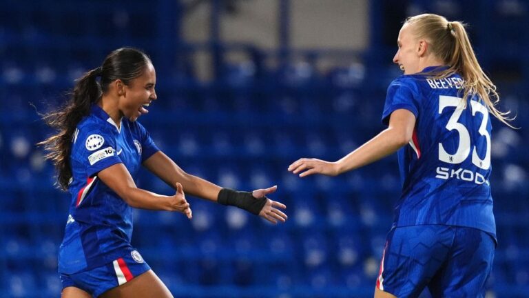 Alyssa Thompson marca primeiro gol pelo Chelsea em goleada sobre o Paris FC