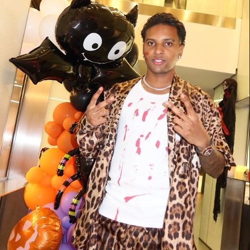 Haaland vira Coringa nas ruas e estrelas de Real Madrid e Napoli antecipam Halloween - Imagem do artigo original