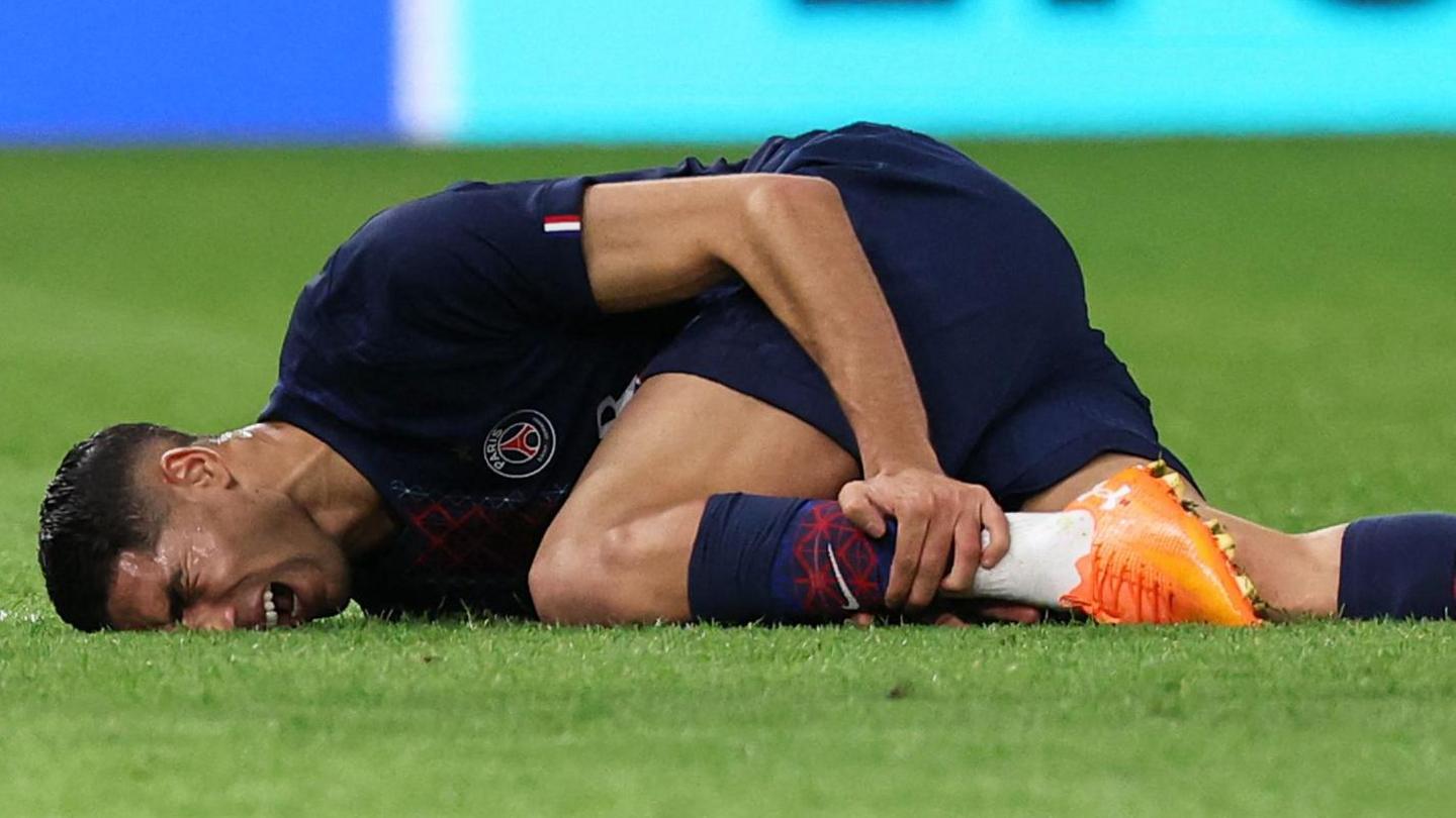 Lesão afasta Achraf Hakimi do PSG e da seleção marroquina por várias semanas - Imagem do artigo original