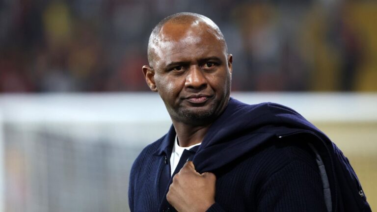 Genoa demite Patrick Vieira após nove rodadas sem vitória na Serie A