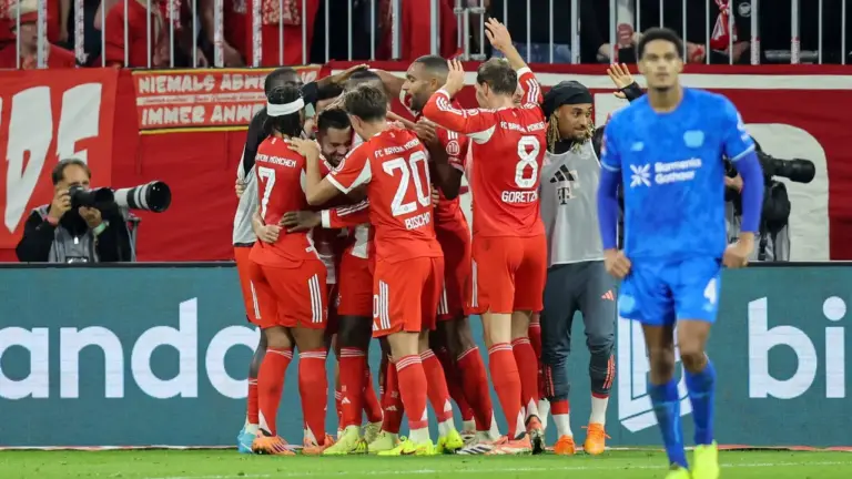 Bayern supera Leverkusen por 3 a 0 na Bundesliga e mira confronto com o PSG