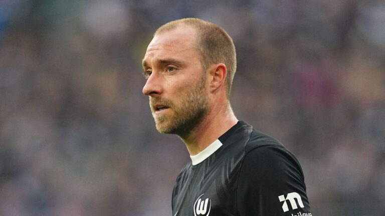 CEO do Wrexham revela que Eriksen recusou proposta para não aparecer em série documental