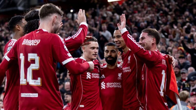 Mudanças em massa, início oscilante e reação: o momento do Liverpool na temporada 2025-26