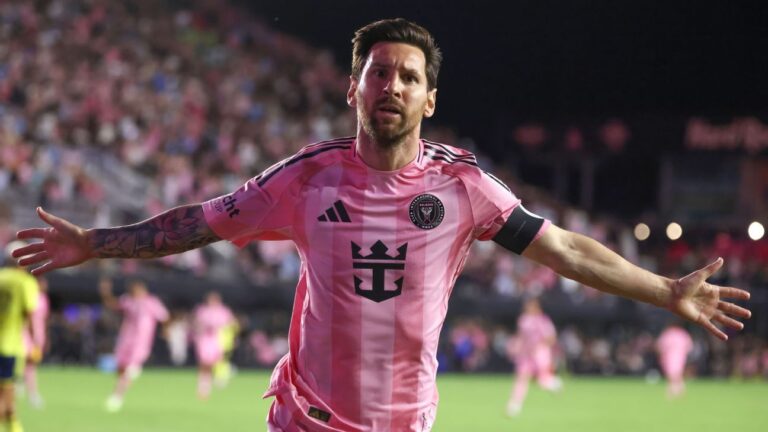 Messi marca dois e Inter Miami conquista primeira série de playoffs da história