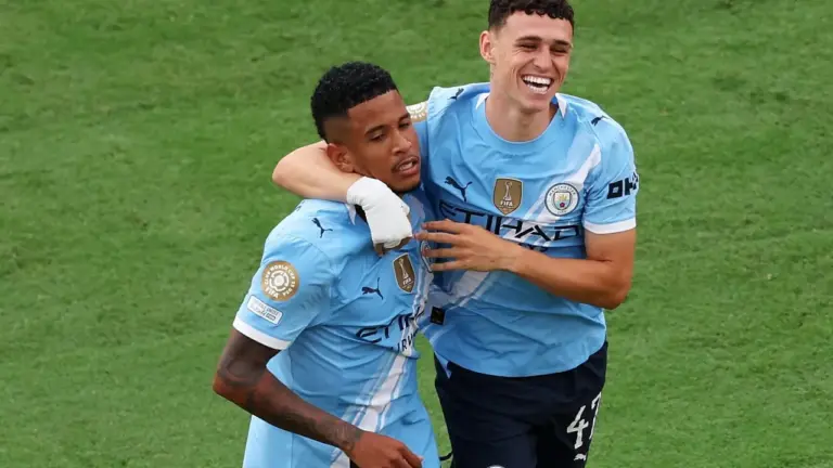 Agenda do futebol neste domingo (09/11/2025) reúne partidas nacionais e internacionais