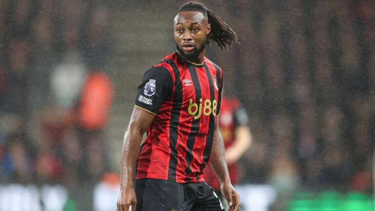 City, Liverpool e Tottenham monitoram cláusula de Semenyo; Guardiola observa El Mala e mais rumores de mercado