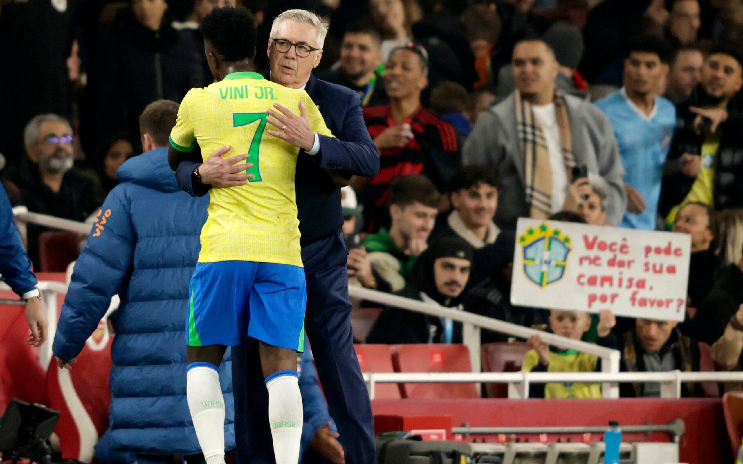 Ancelotti diz que só convocará Vinícius Júnior se atacante estiver 100% apto - Imagem do artigo original